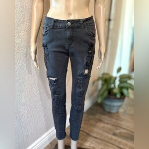 COTTON ON Women’s Distressed Washed Black Cropped Skinny Jeans - Size 7/8